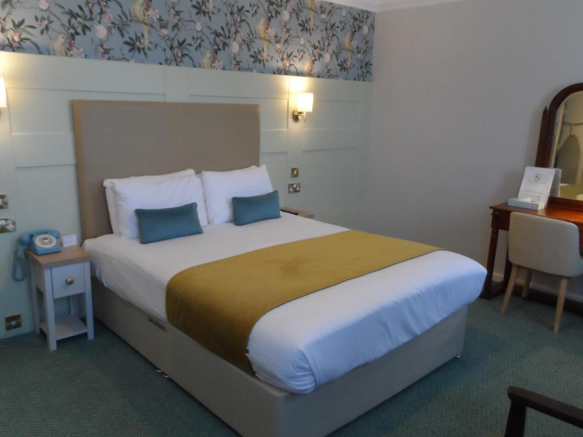 Stanton House Hotel Суиндон Экстерьер фото