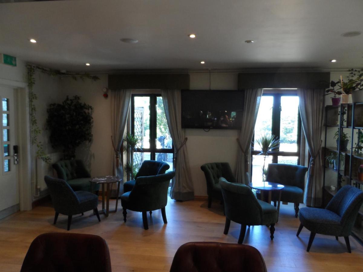 Stanton House Hotel Суиндон Экстерьер фото